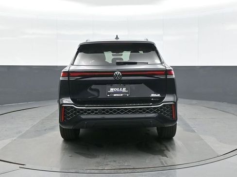 New 2026 Volkswagen Tiguan SE R-Line AWD/4WD image 6