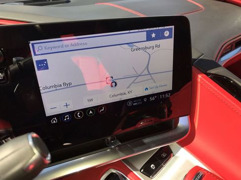 Used 2022 Chevrolet Corvette Stingray w/ Z51 Performance Package image 16