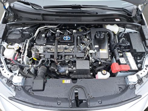 Used 2022 Toyota Corolla LE w/ Premium Interior Package FWD image 28