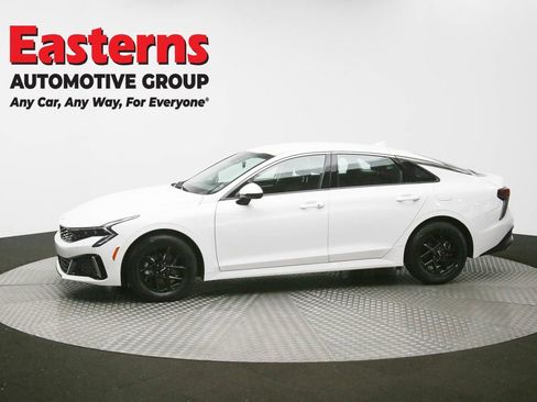 Used 2025 Kia K5 LXS FWD image 58