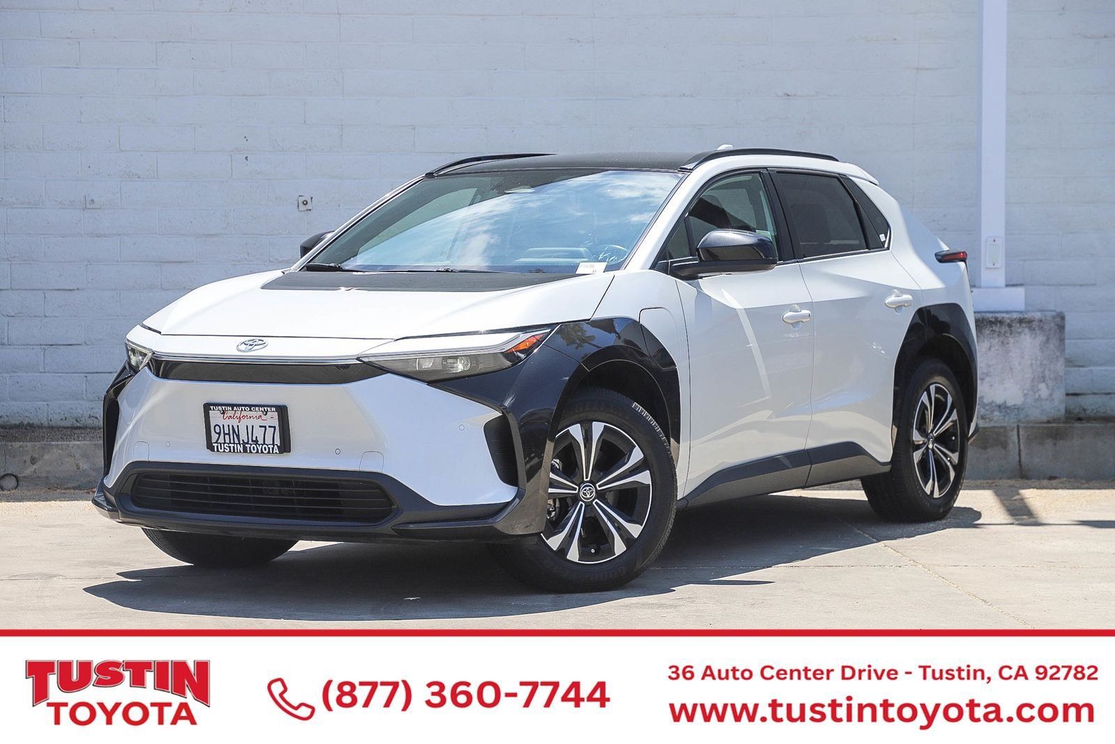 Used 2023 Toyota bZ4X AWD image 1