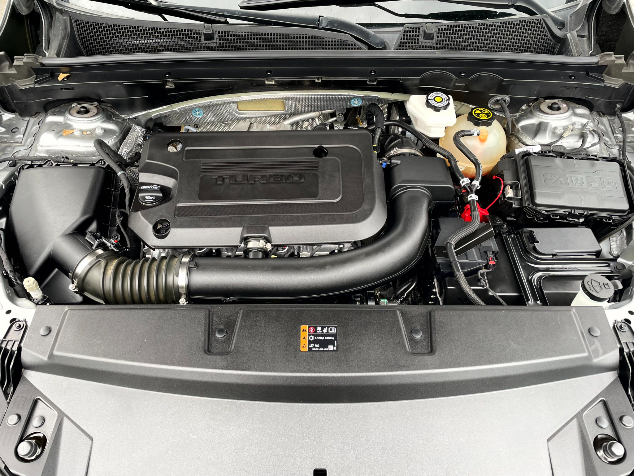 Used 2023 Buick Envision Preferred w/ Sport Touring Package AWD/4WD image 8