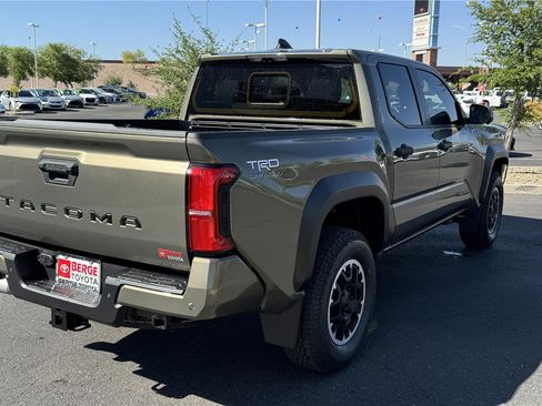 New 2025 Toyota Tacoma TRD Off-Road image 6