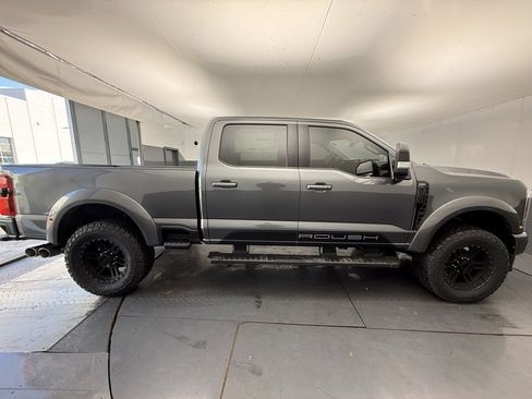 New 2026 Ford F250 Lariat w/ Black Appearance Package image 13