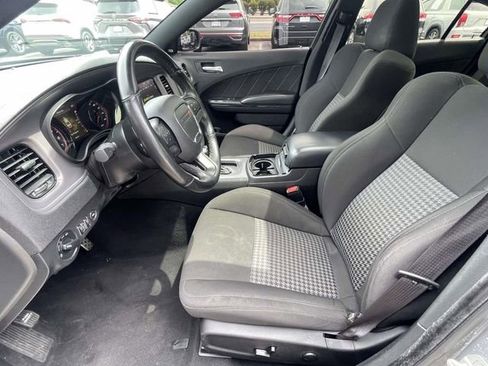 Used 2023 Dodge Charger R/T w/ Blacktop Package RWD image 13
