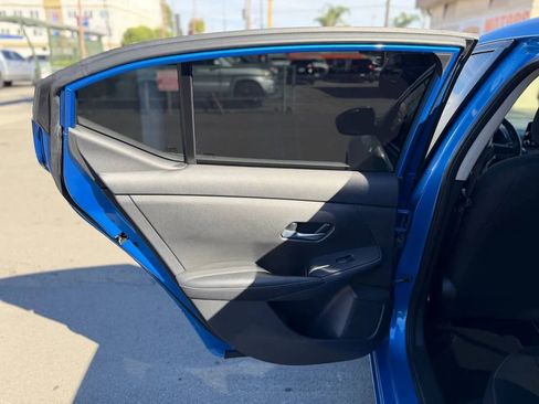 Used 2021 Nissan Sentra SV image 22