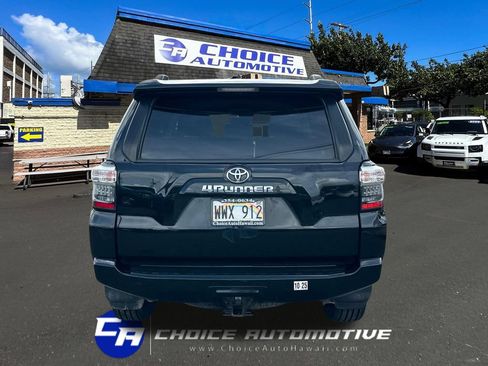 Used 2023 Toyota 4Runner SR5 RWD image 6