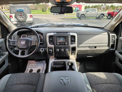 Used 2019 RAM 1500 Warlock AWD/4WD image 16