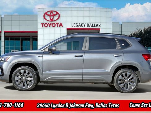Used 2022 Volkswagen Taos S w/ IQ Drive S Package FWD image 5