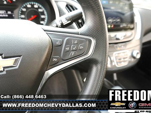Used 2025 Chevrolet Malibu LT FWD image 22
