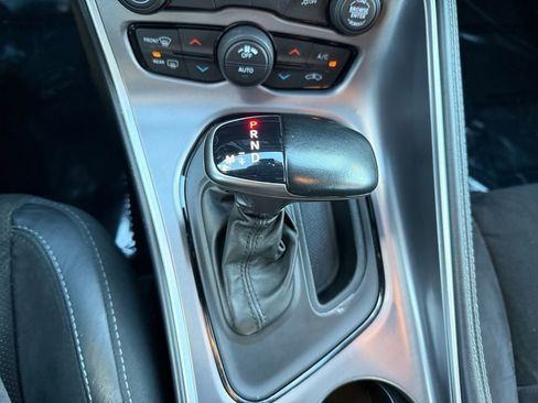 Used 2020 Dodge Challenger R/T Scat Pack image 17