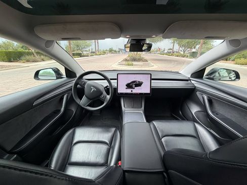 Used 2022 Tesla Model 3 RWD image 12