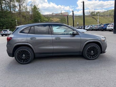 New 2026 Mercedes-Benz GLA 250 4MATIC image 9