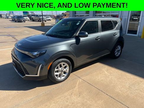 Used 2023 Kia Soul LX w/ Option Group 015 image 1
