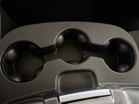 Used 2024 RAM 1500 Classic SLT image 15