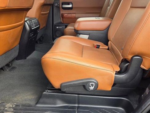 Used 2020 Toyota Sequoia Platinum image 21