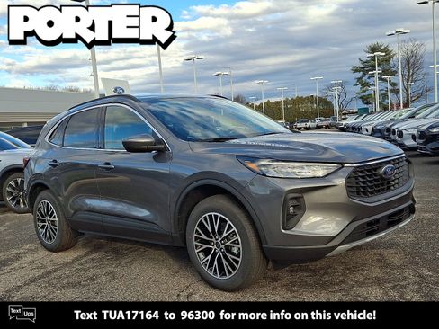 New 2026 Ford Escape SE w/ Class II Trailer Tow Package FWD image 1