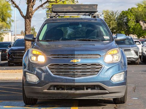 Used 2017 Chevrolet Equinox LT w/ Convenience Package image 4