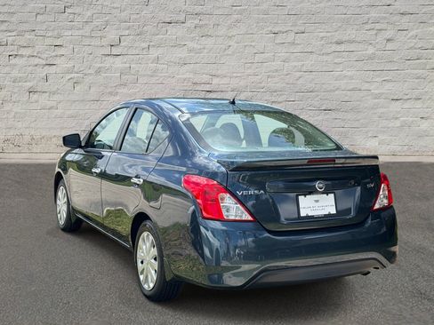 Used 2017 Nissan Versa SV FWD image 2