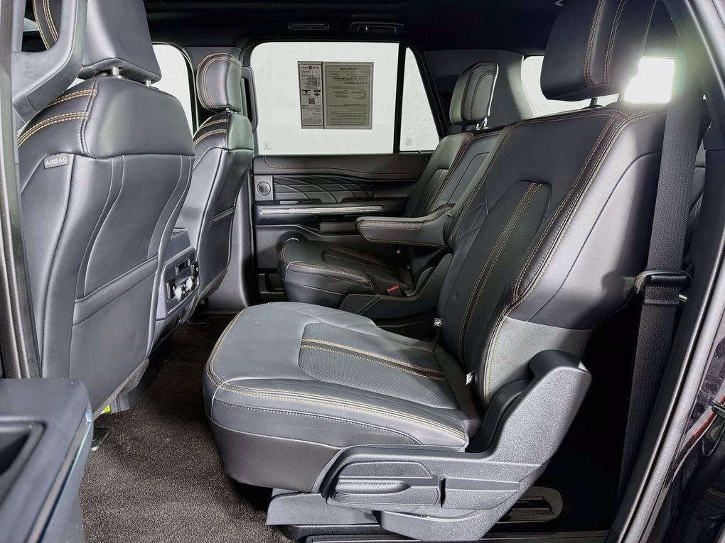 Used 2023 Ford Expedition Max Platinum AWD/4WD image 38
