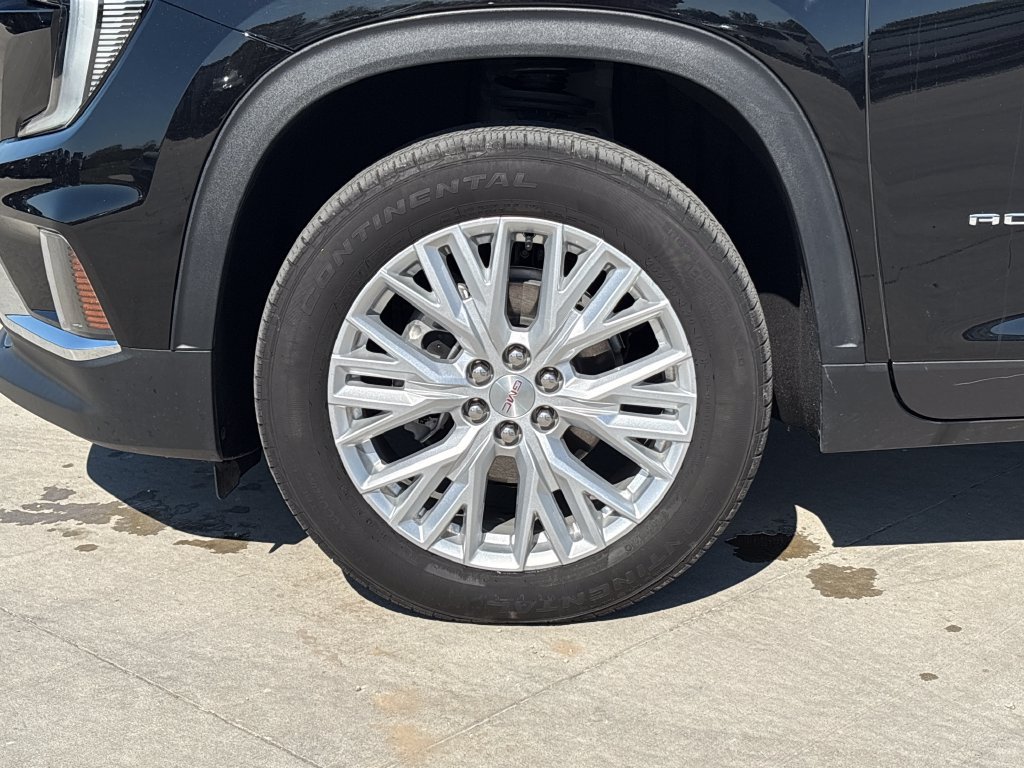 Used 2026 GMC Acadia Elevation w/ Elevation Premium Package FWD image 36