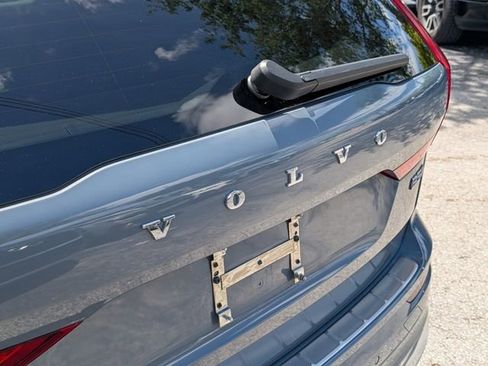 Certified 2023 Volvo XC60 B5 Plus w/ Climate Package AWD/4WD image 15