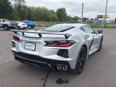 New 2026 Chevrolet Corvette Stingray Preferred Cpe w/ Z51 Performance Package RWD image 22