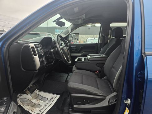 Used 2018 Chevrolet Silverado 1500 LT w/ All Star Edition image 11