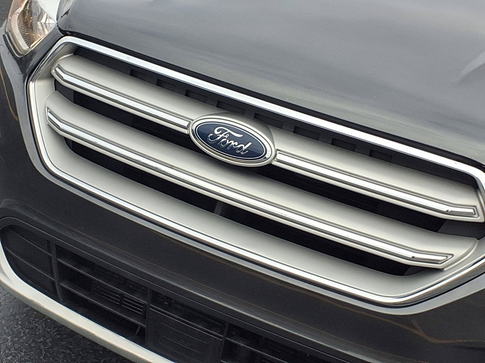 Used 2019 Ford Escape SE AWD/4WD image 32