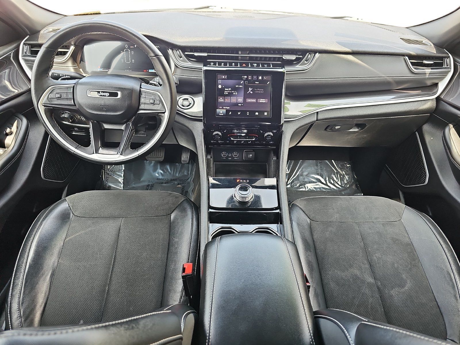 Used 2022 Jeep Grand Cherokee Altitude AWD/4WD image 9