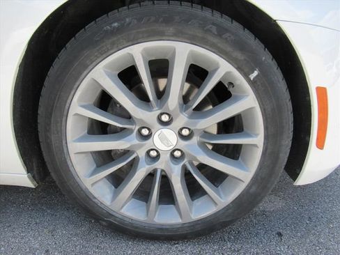 Used 2016 Cadillac CT6 RWD image 5