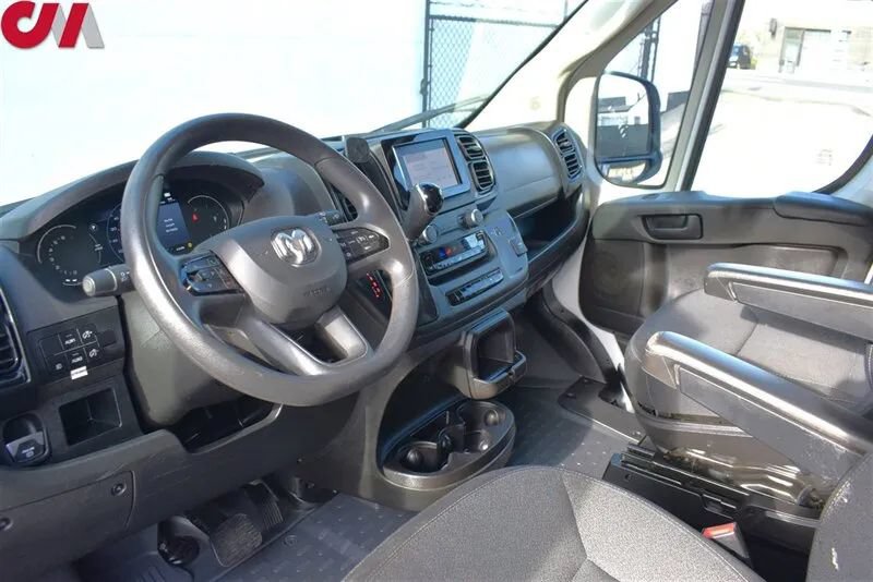 Used 2022 RAM ProMaster 3500 w/ Convenience Group FWD image 3