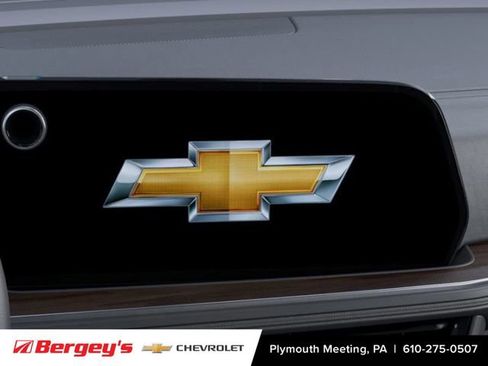 New 2026 Chevrolet Suburban High Country w/ Sun And Tow Package AWD/4WD image 22