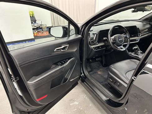 Used 2023 Kia Sportage X-Line w/ X-Line Premium Package image 9