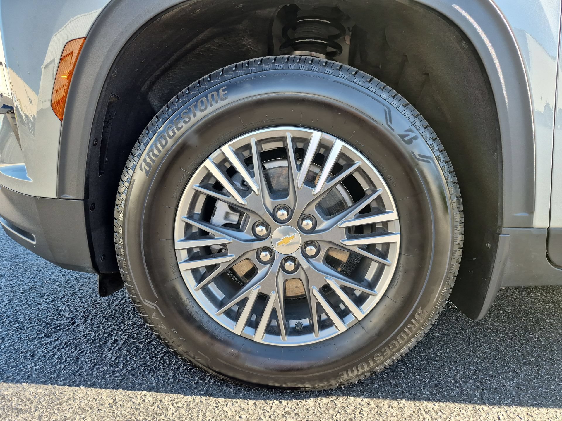 Certified 2026 Chevrolet Traverse LT w/ LPO, Floor Liner Package AWD/4WD image 33