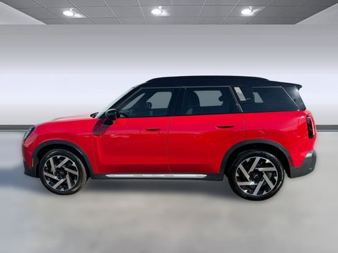 Used 2025 MINI Cooper Countryman S image 2
