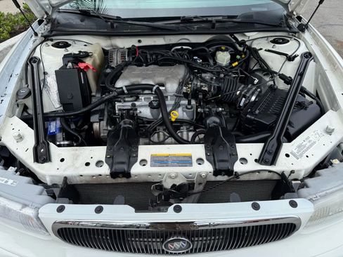 Used 2005 Buick Century Sedan image 25