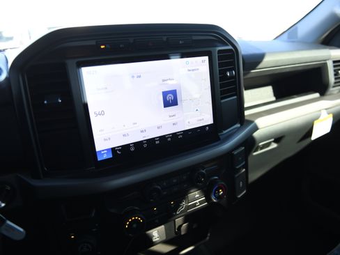 Used 2024 Ford F150 XL image 23