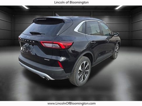 Used 2024 Ford Escape Platinum image 7