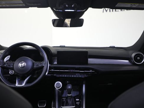 Used 2024 Alfa Romeo Tonale Veloce image 22