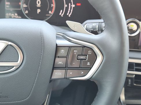 Used 2024 Lexus RX 350 FWD w/ Technology Package image 23
