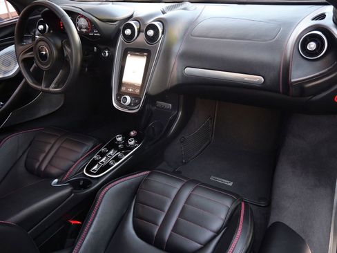 Used 2025 McLaren GTS image 10