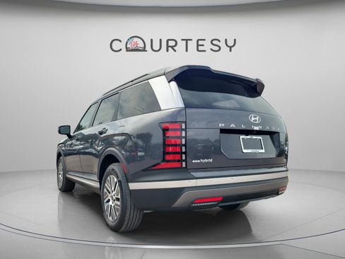 New 2026 Hyundai Palisade FWD Hybrid image 3