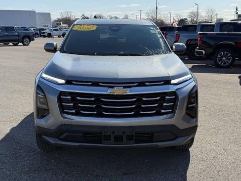 Certified 2026 Chevrolet Equinox LT w/ Convenience Package II image 3