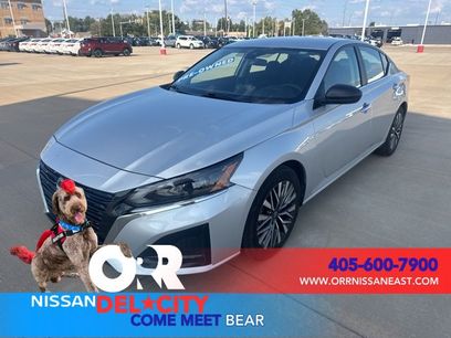 Used 2024 Nissan Altima 2.5 SV