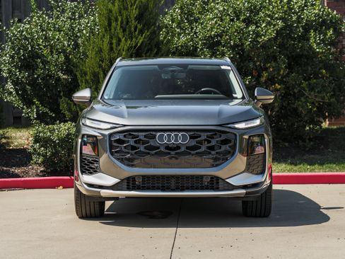 Certified 2026 Audi Q3 quattro 2.0T AWD/4WD image 28