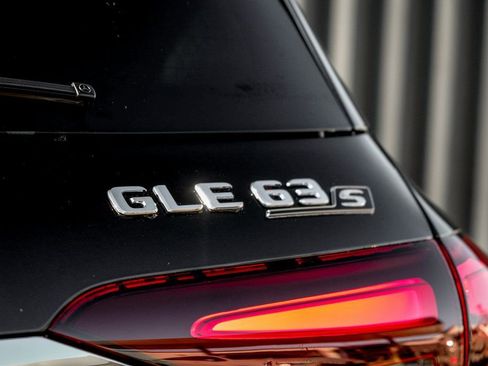 New 2026 Mercedes-Benz GLE 63 AMG S image 10