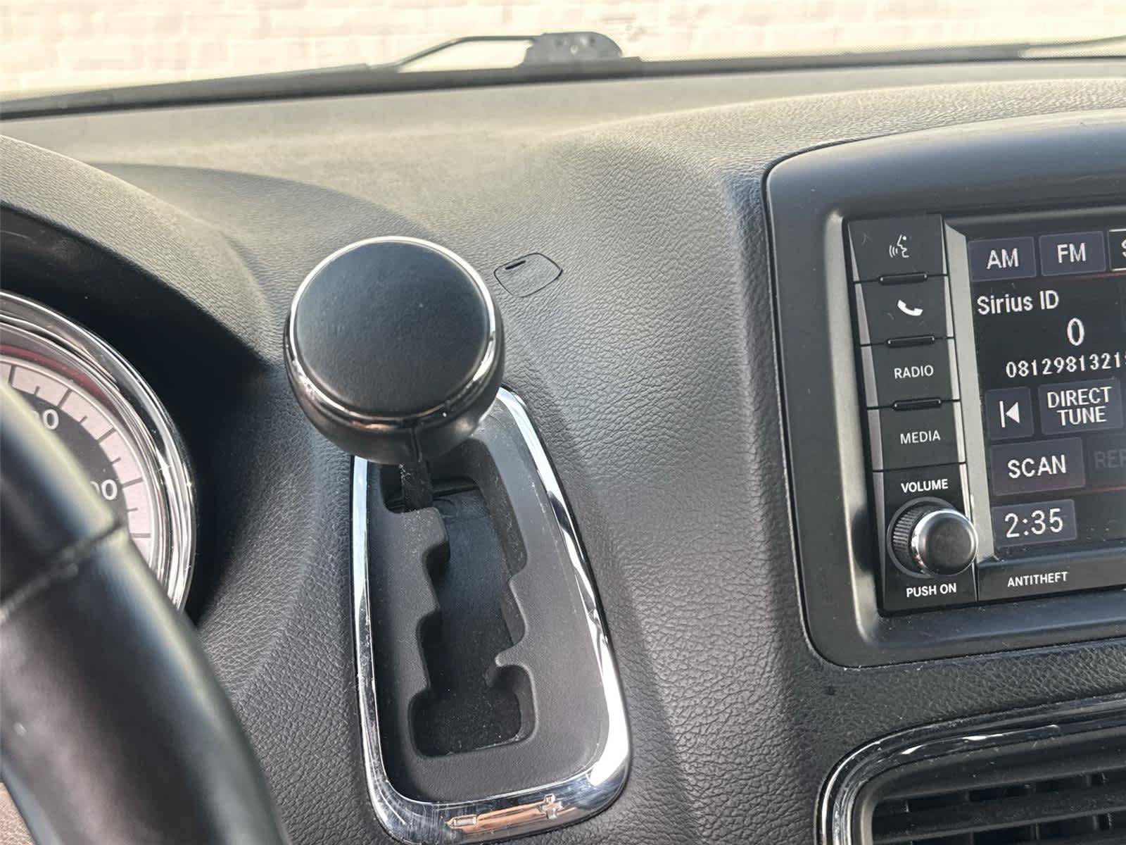 Used 2019 Dodge Grand Caravan GT FWD image 25