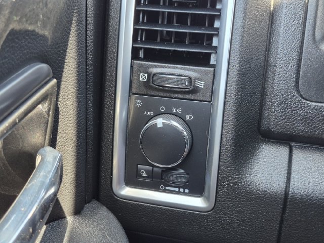 Certified 2022 RAM 1500 Warlock w/ Electronics Group AWD/4WD image 10
