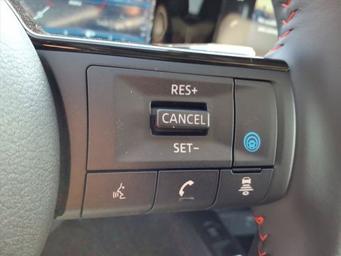New 2026 Nissan Kicks SR w/ SR Premium Package AWD/4WD image 14